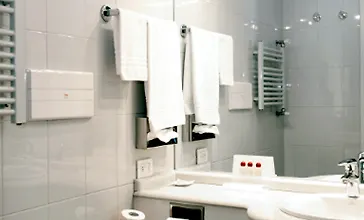 Idea Hotel Piacenza 3*,